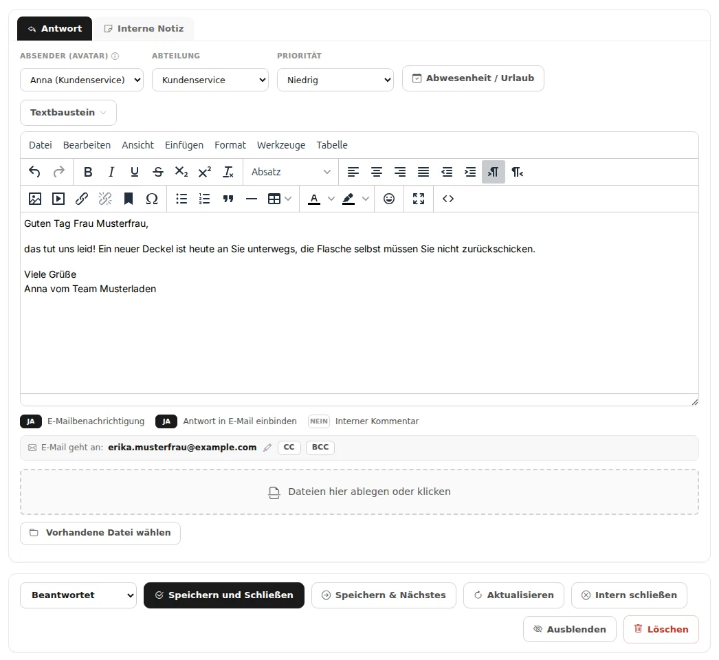 Antwortbereich mit Reitern Antwort und Interne Notiz, „Absender (Avatar)“ mit Info-Symbol, Mail-Schaltern, „E-Mail geht an:“ und Aktionsleiste mit Status, Speichern, „Intern schließen“ und „Ausblenden“
